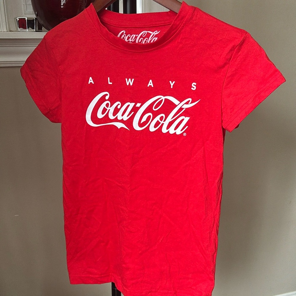 NEW Coca Cola T-Shirt